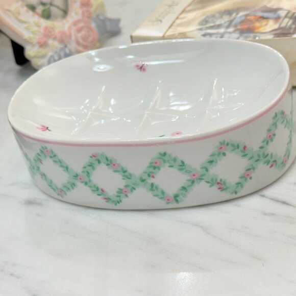 Vintage Cat Bundle, Soap Art, Soap Dish, Cat Frame & Picture - Picture 6 of 15